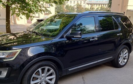 Ford Explorer VI, 2018 год, 2 999 000 рублей, 3 фотография