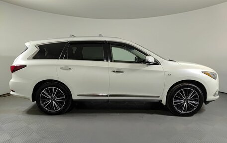 Infiniti QX60 I рестайлинг, 2018 год, 2 300 000 рублей, 5 фотография