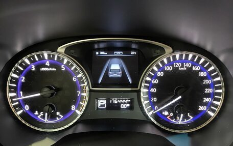 Infiniti QX60 I рестайлинг, 2018 год, 2 300 000 рублей, 16 фотография