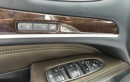 Infiniti QX60 I рестайлинг, 2018 год, 2 300 000 рублей, 23 фотография