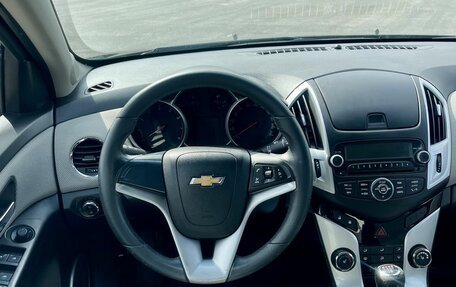 Chevrolet Cruze II, 2013 год, 850 000 рублей, 10 фотография