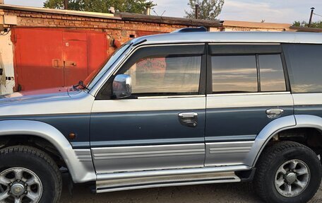 Mitsubishi Pajero III рестайлинг, 1991 год, 350 000 рублей, 3 фотография