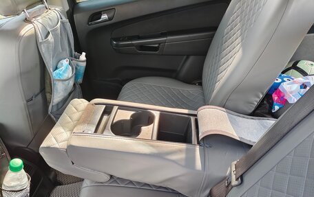 Opel Zafira B, 2013 год, 850 000 рублей, 15 фотография