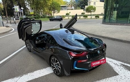 BMW i8 I рестайлинг, 2016 год, 5 750 000 рублей, 9 фотография