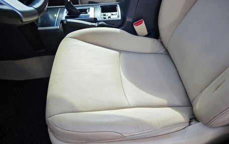 Toyota Land Cruiser Prado 150 рестайлинг 2, 2014 год, 3 500 000 рублей, 11 фотография