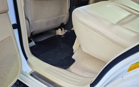 Toyota Land Cruiser Prado 150 рестайлинг 2, 2014 год, 3 500 000 рублей, 7 фотография