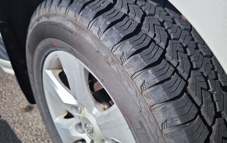Toyota Land Cruiser Prado 150 рестайлинг 2, 2014 год, 3 500 000 рублей, 17 фотография