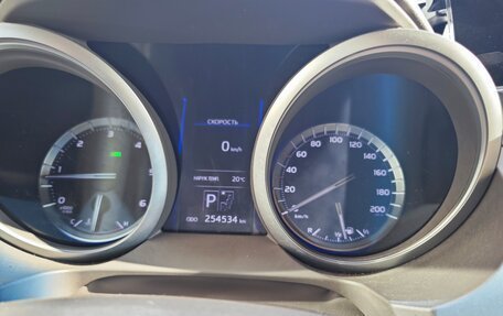 Toyota Land Cruiser Prado 150 рестайлинг 2, 2014 год, 3 500 000 рублей, 15 фотография