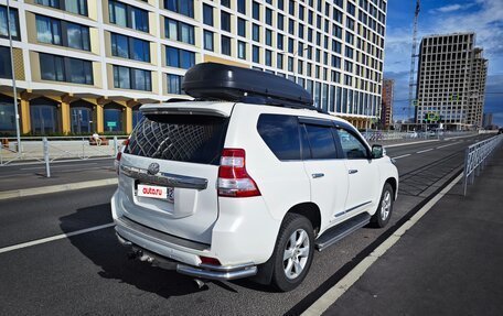 Toyota Land Cruiser Prado 150 рестайлинг 2, 2014 год, 3 500 000 рублей, 23 фотография