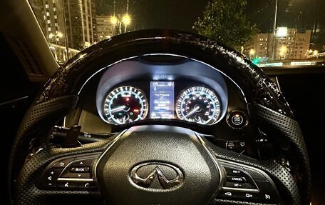 Infiniti Q50 I рестайлинг, 2019 год, 2 100 000 рублей, 13 фотография