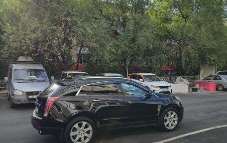 Cadillac SRX II рестайлинг, 2011 год, 750 000 рублей, 2 фотография