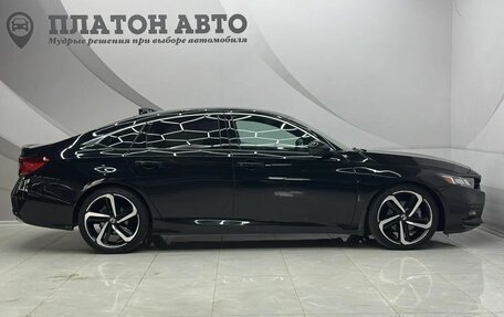 Honda Accord IX рестайлинг, 2019 год, 1 997 000 рублей, 4 фотография
