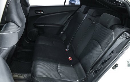 Toyota Prius IV XW50, 2019 год, 2 149 000 рублей, 12 фотография