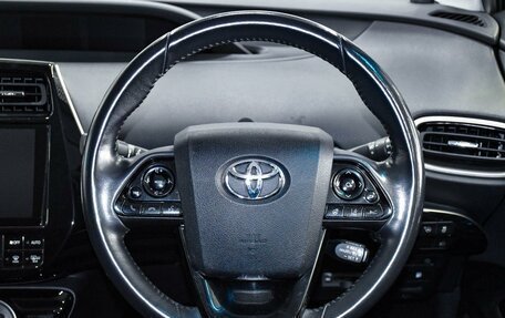 Toyota Prius IV XW50, 2019 год, 2 149 000 рублей, 17 фотография