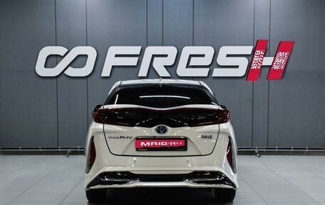 Toyota Prius IV XW50, 2019 год, 2 149 000 рублей, 4 фотография