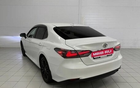 Toyota Camry, 2020 год, 2 385 000 рублей, 7 фотография
