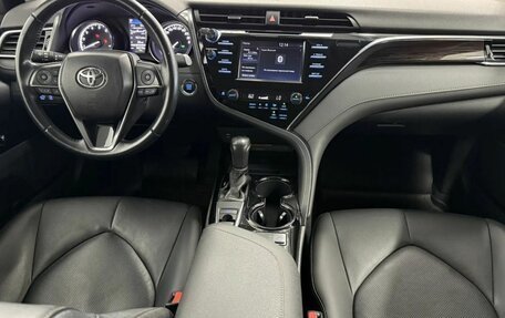 Toyota Camry, 2020 год, 2 385 000 рублей, 14 фотография