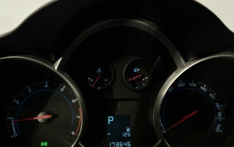 Chevrolet Cruze II, 2014 год, 999 000 рублей, 13 фотография