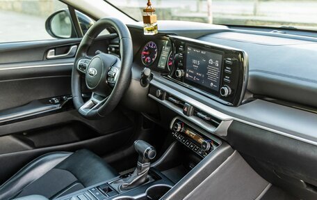 KIA K5, 2020 год, 2 598 000 рублей, 28 фотография