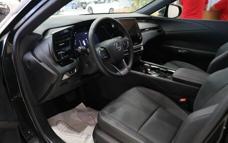 Lexus RX IV рестайлинг, 2025 год, 8 000 000 рублей, 13 фотография