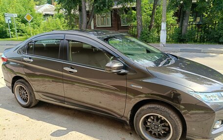 Honda Grace I, 2015 год, 1 050 000 рублей, 9 фотография
