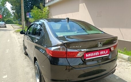 Honda Grace I, 2015 год, 1 050 000 рублей, 4 фотография