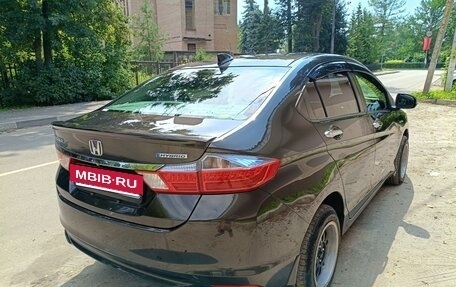 Honda Grace I, 2015 год, 1 050 000 рублей, 3 фотография