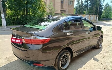 Honda Grace I, 2015 год, 1 050 000 рублей, 10 фотография