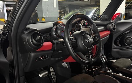 MINI Hatch, 2018 год, 2 700 000 рублей, 21 фотография
