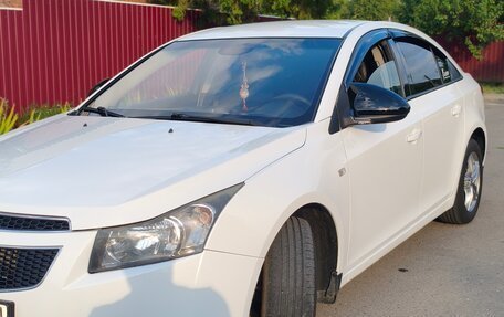 Chevrolet Cruze II, 2012 год, 850 000 рублей, 3 фотография