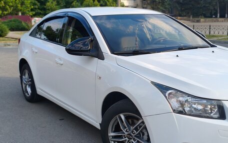 Chevrolet Cruze II, 2012 год, 850 000 рублей, 2 фотография