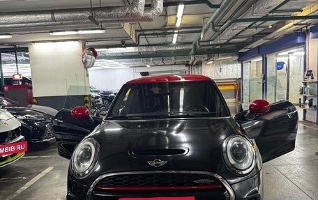 MINI Hatch, 2018 год, 2 700 000 рублей, 17 фотография