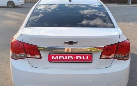 Chevrolet Cruze II, 2012 год, 850 000 рублей, 4 фотография