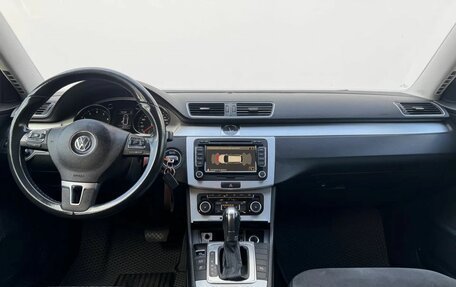 Volkswagen Passat B7, 2011 год, 1 003 000 рублей, 9 фотография