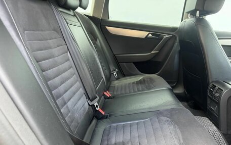 Volkswagen Passat B7, 2011 год, 1 003 000 рублей, 11 фотография