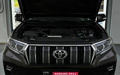 Toyota Land Cruiser Prado 150 рестайлинг 2, 2019 год, 5 410 000 рублей, 11 фотография