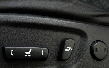 Toyota Land Cruiser Prado 150 рестайлинг 2, 2019 год, 5 410 000 рублей, 25 фотография