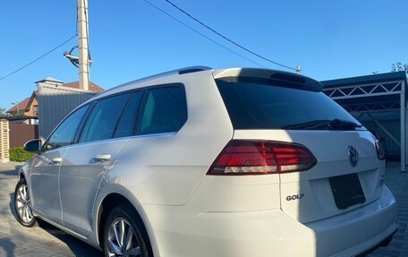 Volkswagen Golf VII, 2018 год, 1 330 000 рублей, 2 фотография