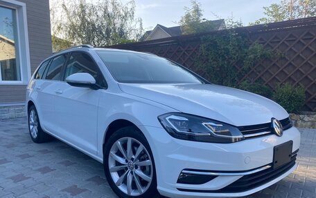 Volkswagen Golf VII, 2018 год, 1 330 000 рублей, 20 фотография
