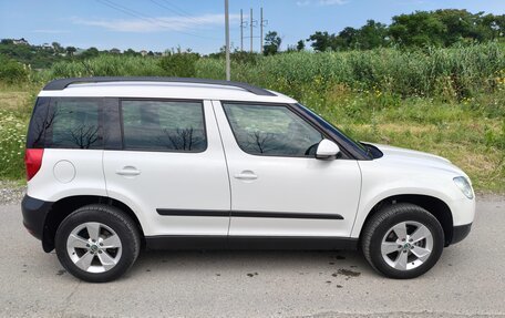 Skoda Yeti I рестайлинг, 2013 год, 1 100 000 рублей, 2 фотография