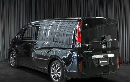Honda Stepwgn IV, 2015 год, 1 819 000 рублей, 2 фотография