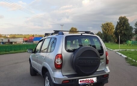 Chevrolet Niva I рестайлинг, 2012 год, 390 000 рублей, 4 фотография