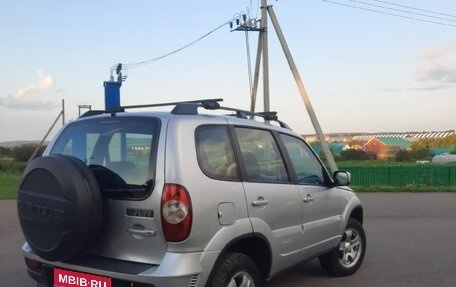 Chevrolet Niva I рестайлинг, 2012 год, 390 000 рублей, 3 фотография