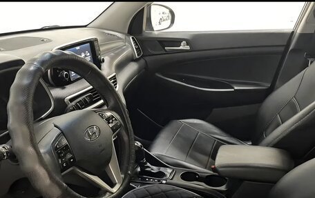 Hyundai Tucson III, 2018 год, 2 160 000 рублей, 13 фотография