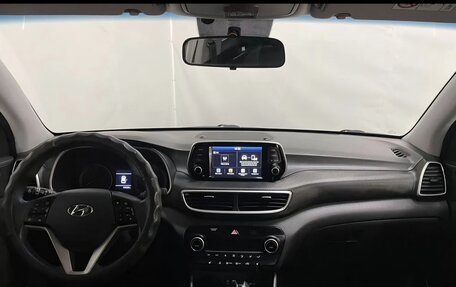 Hyundai Tucson III, 2018 год, 2 160 000 рублей, 10 фотография