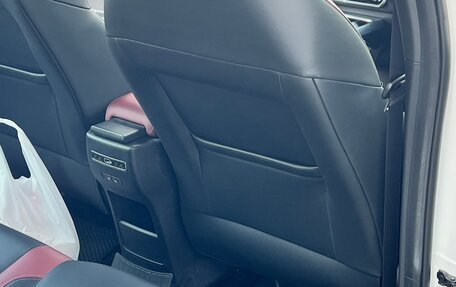 Geely Coolray I, 2022 год, 1 950 000 рублей, 9 фотография