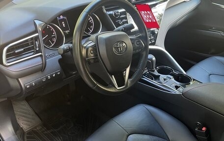 Toyota Camry, 2020 год, 3 150 000 рублей, 3 фотография