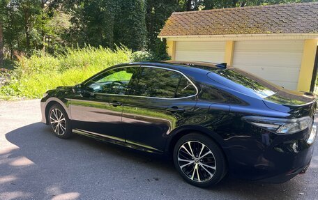 Toyota Camry, 2020 год, 3 150 000 рублей, 9 фотография