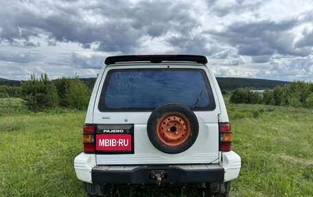 Mitsubishi Pajero III рестайлинг, 1992 год, 550 000 рублей, 6 фотография