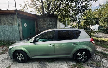KIA cee'd I рестайлинг, 2010 год, 750 000 рублей, 7 фотография